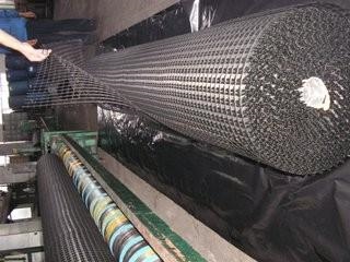 土工格柵施工現(xiàn)場(chǎng)